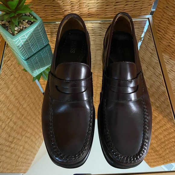 Bass Loafers - Cordovan - Size 10.5 - 42 - Picture 1 of 9